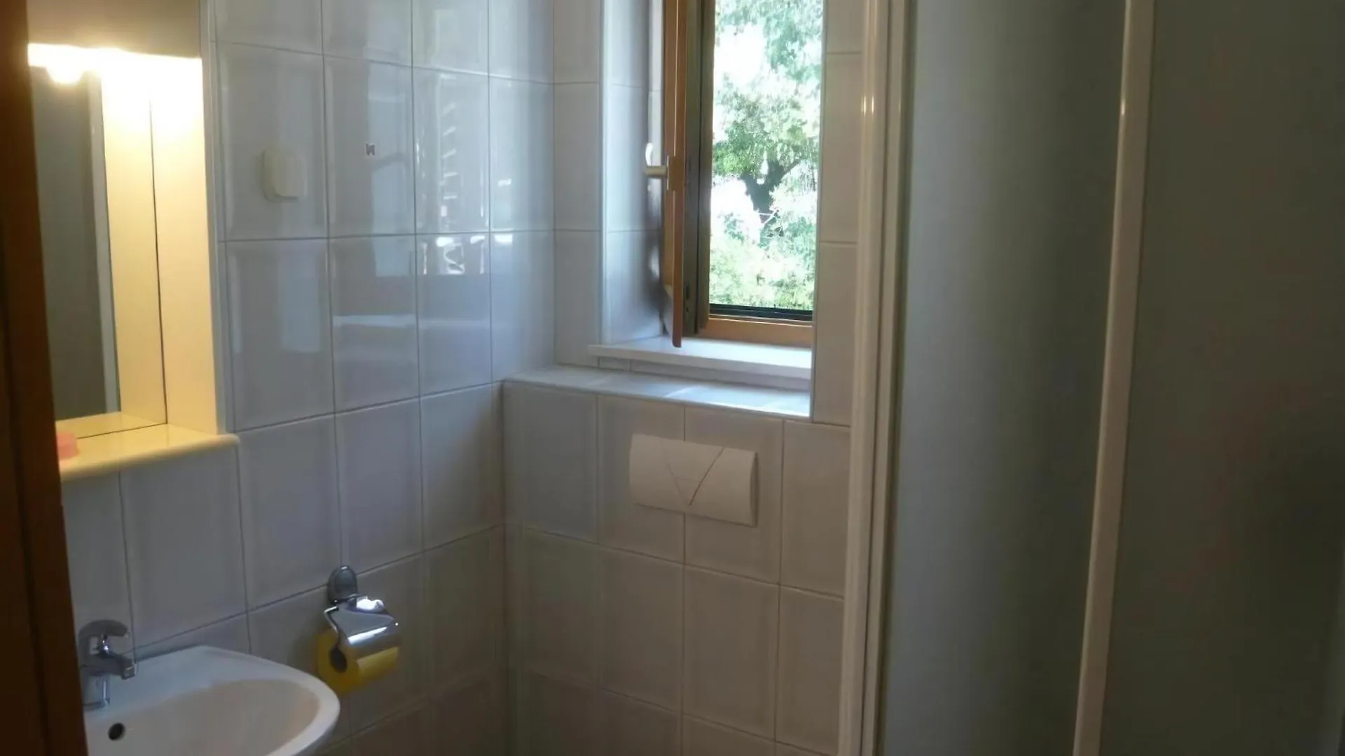 Gemuetliche Ferienwohnung Fuer Drei Personen Mandre
